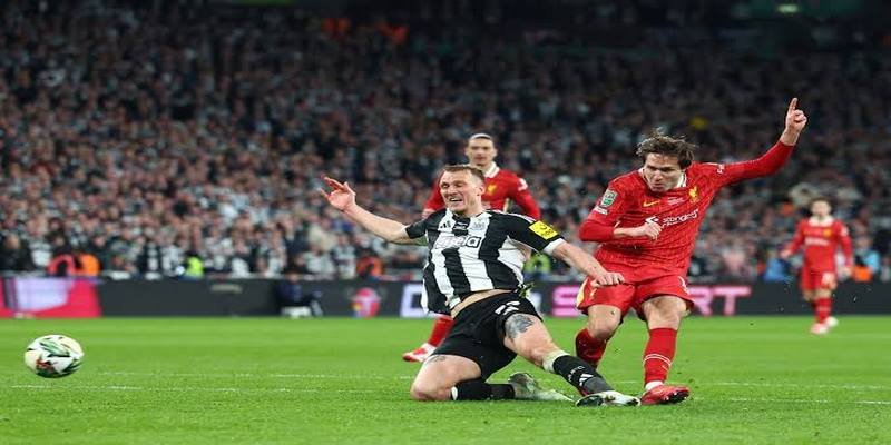 Newcastle United vs Liverpool và ý nghĩa của màn đối đầu