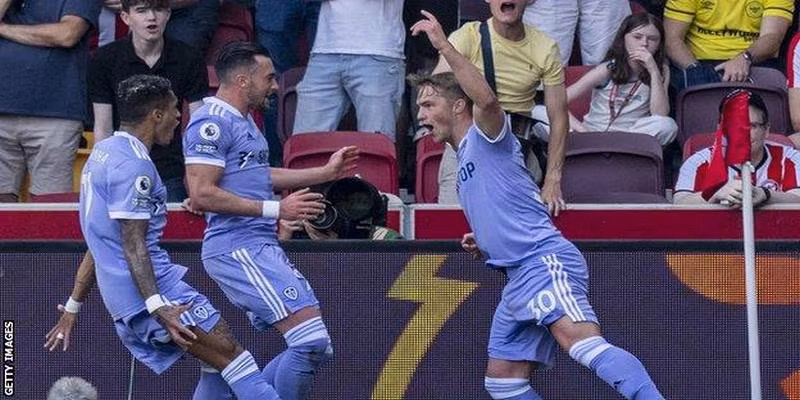 Leeds United quyết tâm tận dụng lợi thế sân nhà